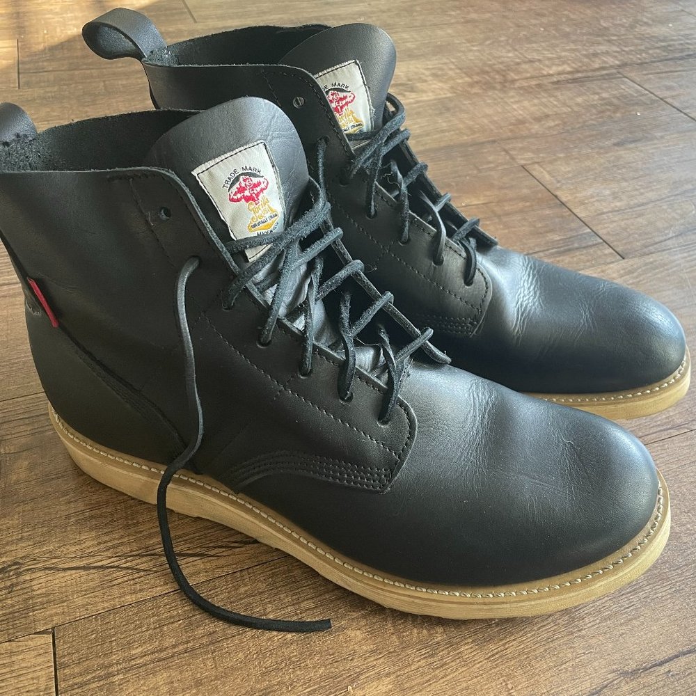 Gorilla USA Chukka Black Leather